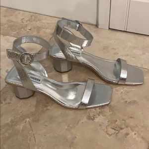 Steve Madden brand new 2 inch sandals size 7.5  B